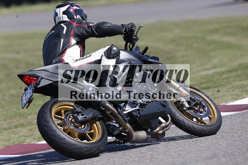 Archiv-2025/49 26.08.2025 Cornu Master School ADR/blau-bleu/29